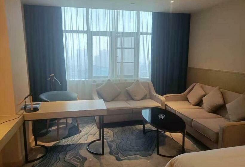 Семейный Номер, Kyriad Marvelous Hotel Hengyang Changning