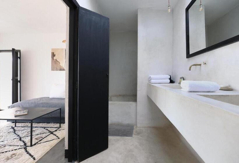 Deluxe Suite Sea View, El Manzar