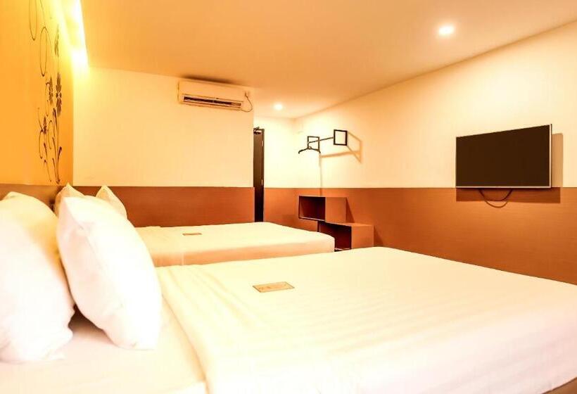 اتاق سوپریور, Yellow Bee Tangerang