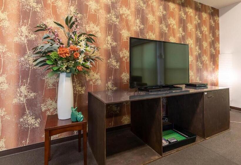 Семейный Номер Совместный Санузел, Omotenashi Hostel Miyajima