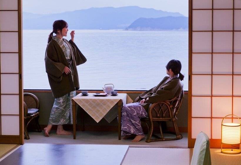 Номер Deluxe Вид на Море, Wakayama Kada Onsen Kada Kaigetsu