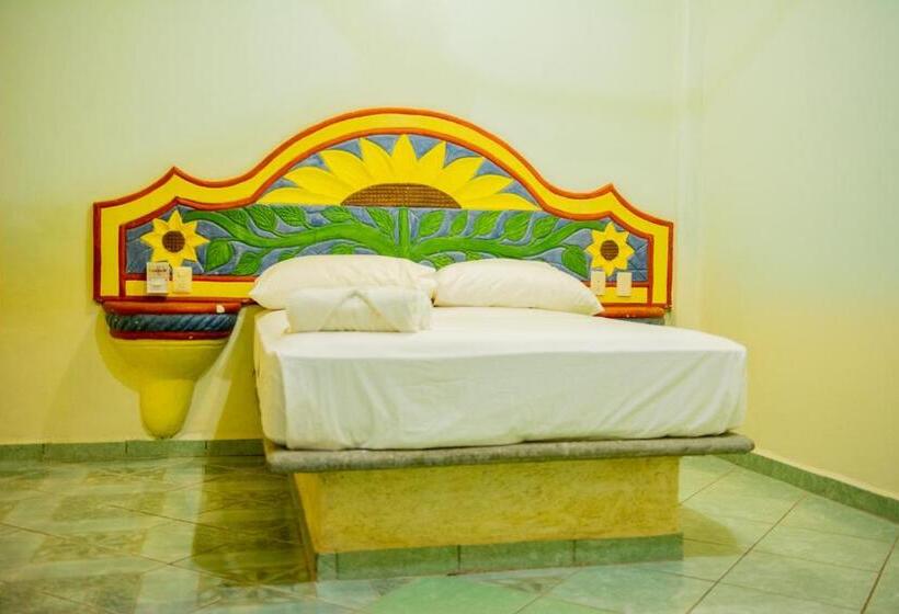 اتاق اکونومی, Posada Girasol