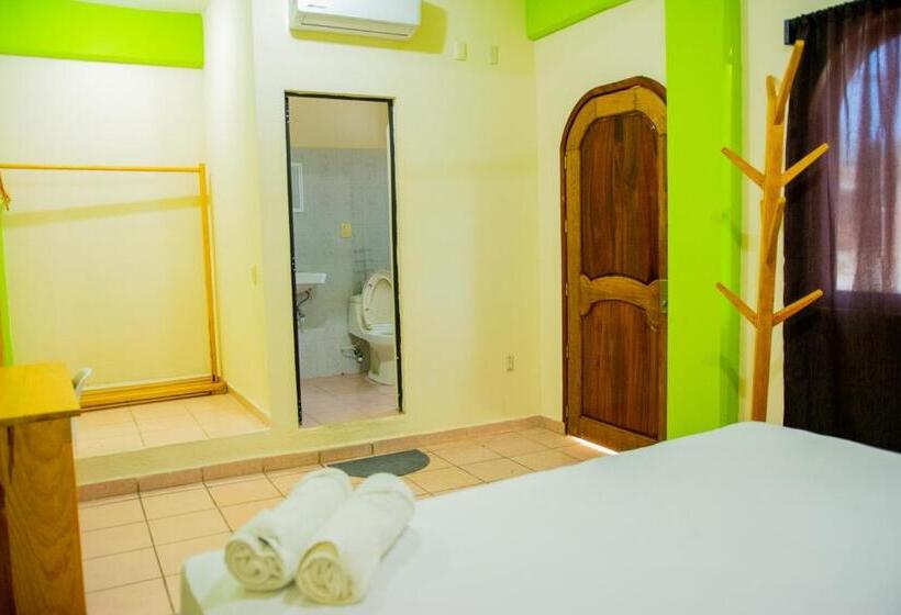 اتاق لوکس, Posada Girasol