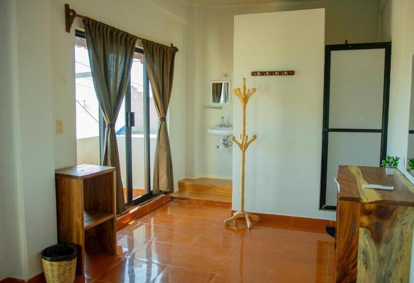 اتاق لوکس, Posada Girasol