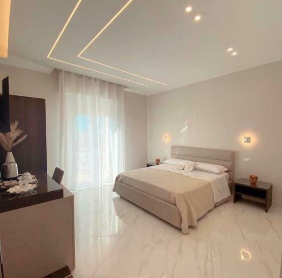 スタンダードルーム, Meligrana Central Rooms