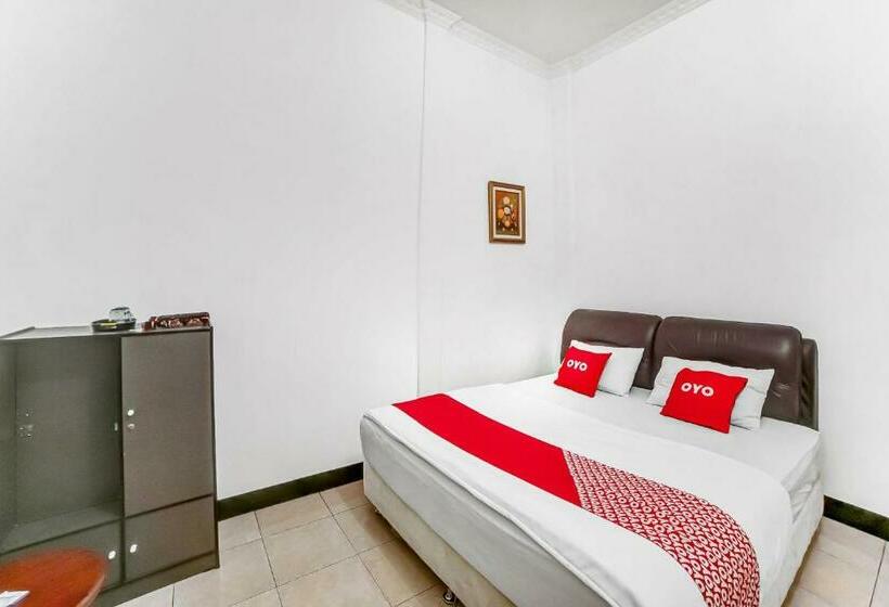 Номер Deluxe, Oyo 90834 Hotel Anugrah