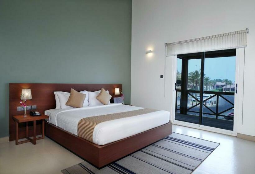 کلبه ییلاقی, Albander Hotel & Resort