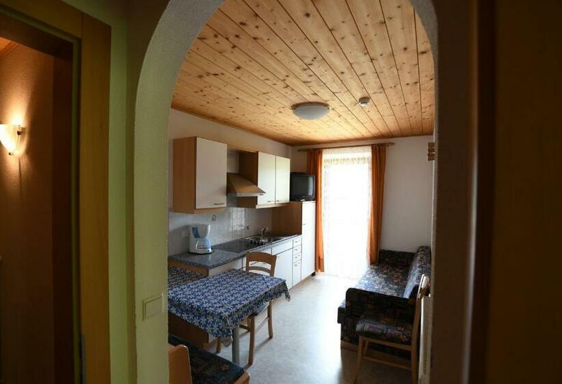 Апартаменты 1 Спальня, Boarhof