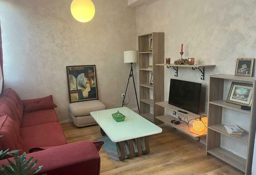 آپارتمان 1 خوابه با چشم‌انداز باغ, Casa Maruca