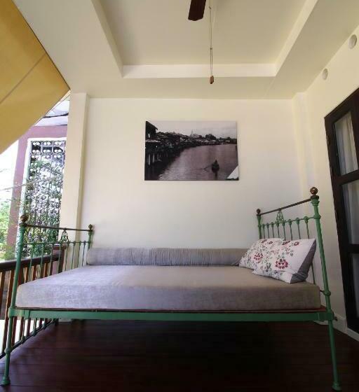 테라스 스위트, Baan Luang Rajamaitri Historic Inn