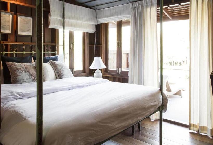 테라스 스위트, Baan Luang Rajamaitri Historic Inn
