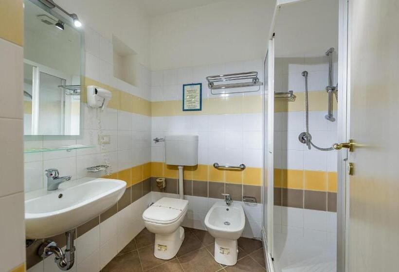 Люкс с Балконом, Badia Rooms & Breakfast