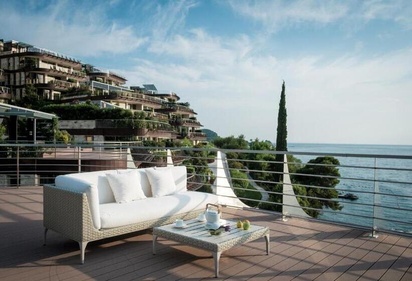 , Dukley Hotel & Resort