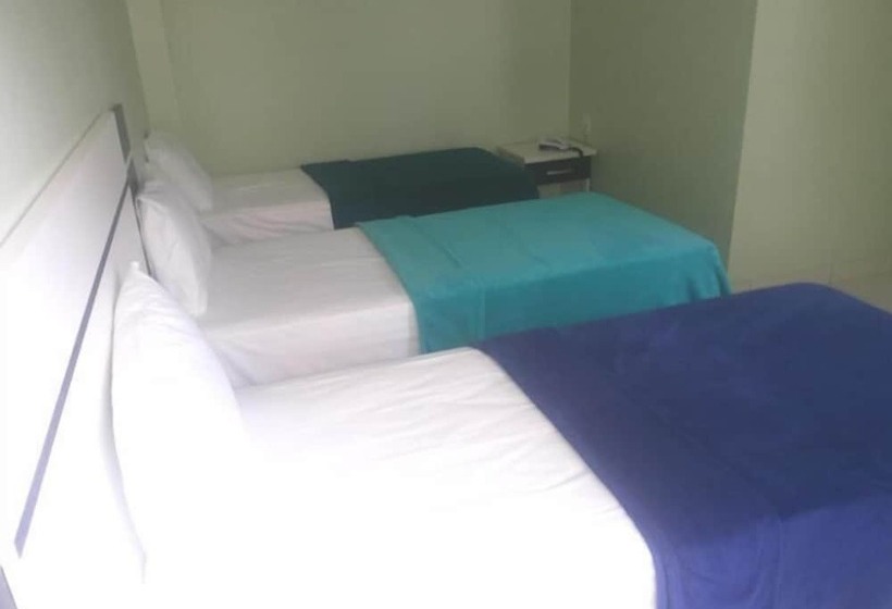 标准三人间, Samir Hotel Business