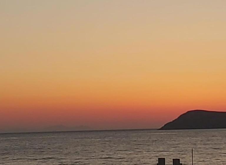 Номер Стандарт Вид на Море с Балконом, Misket