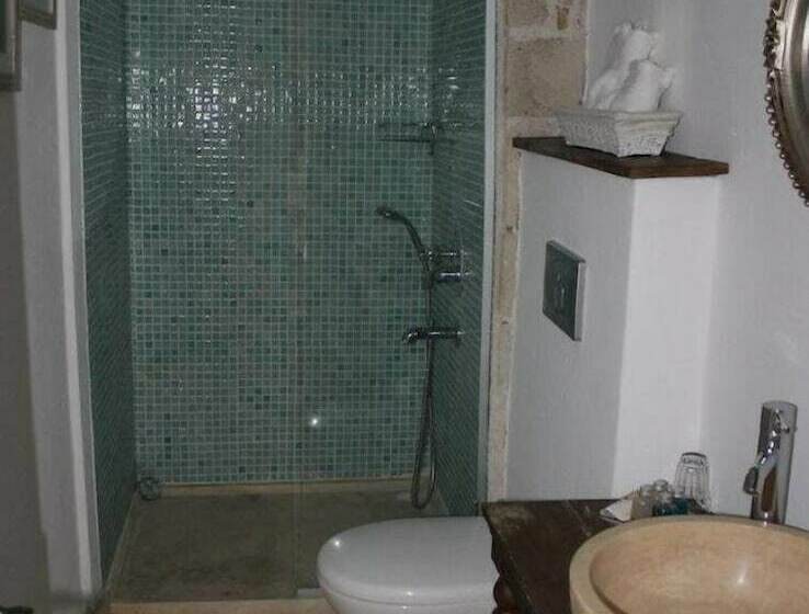Номер Стандарт, Eski Tas Otel