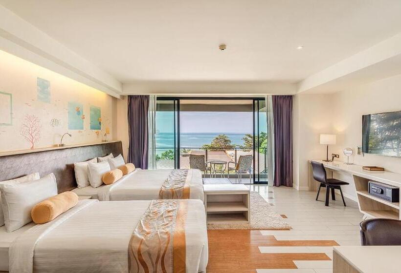 اتاق لوکس, Sand Dunes Chaolao Beach Resort