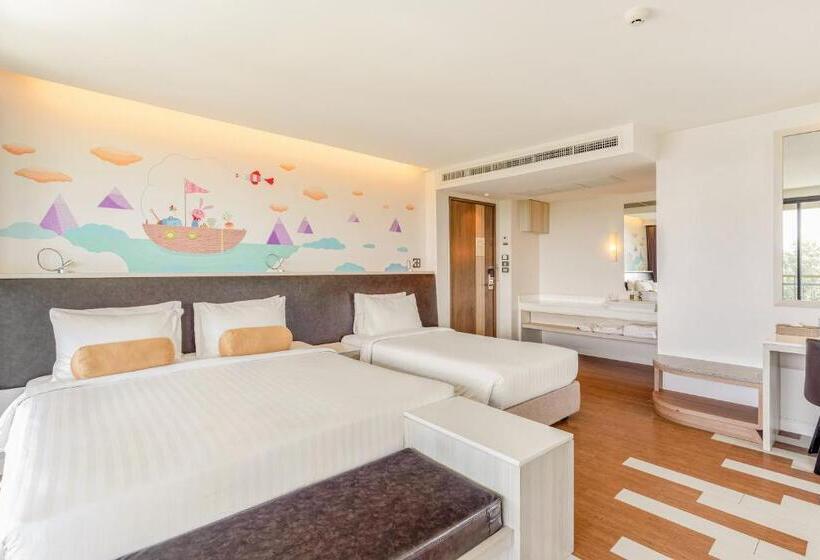 اتاق خانوادگی, Sand Dunes Chaolao Beach Resort
