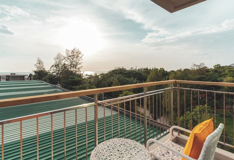 اتاق خانوادگی, Sand Dunes Chaolao Beach Resort