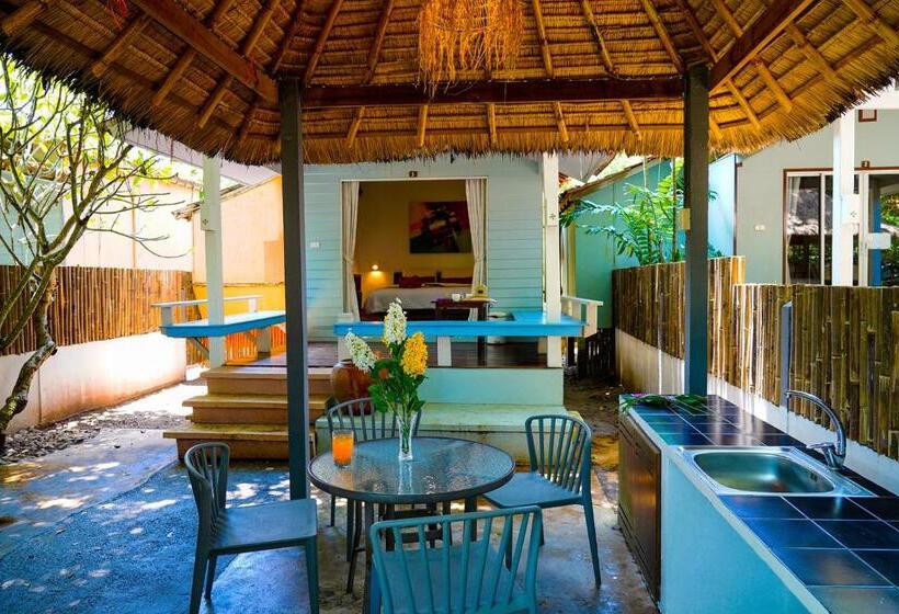 ویلای استاندارد با چشم‌انداز باغ, Villa Cha Cha Chaolao Beach Resort