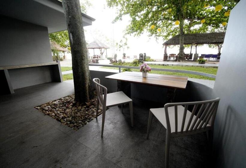 سوئیت جونیور خانوادگی, Villa Cha Cha Chaolao Beach Resort