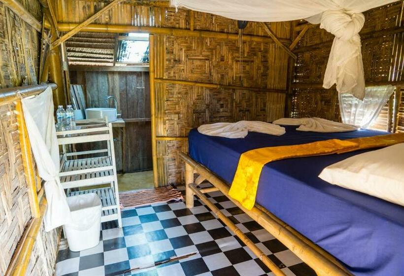 Бунгало Стандарт, Rabbit Bungalow