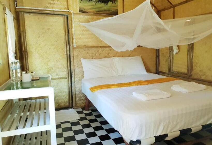 Бунгало Стандарт, Rabbit Bungalow