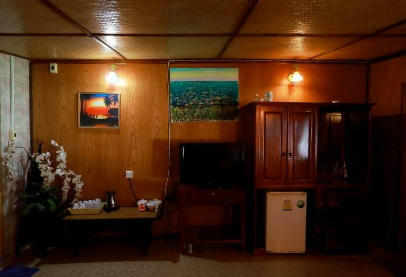 Семейный Номер, Tongta Phaview Resort