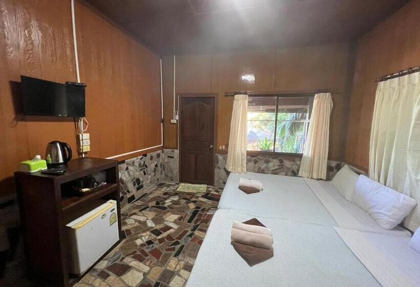 Семейный Номер, Tongta Phaview Resort