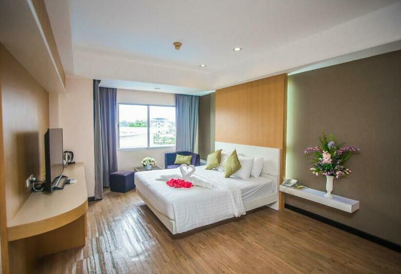 豪华房间, New Travel Lodge