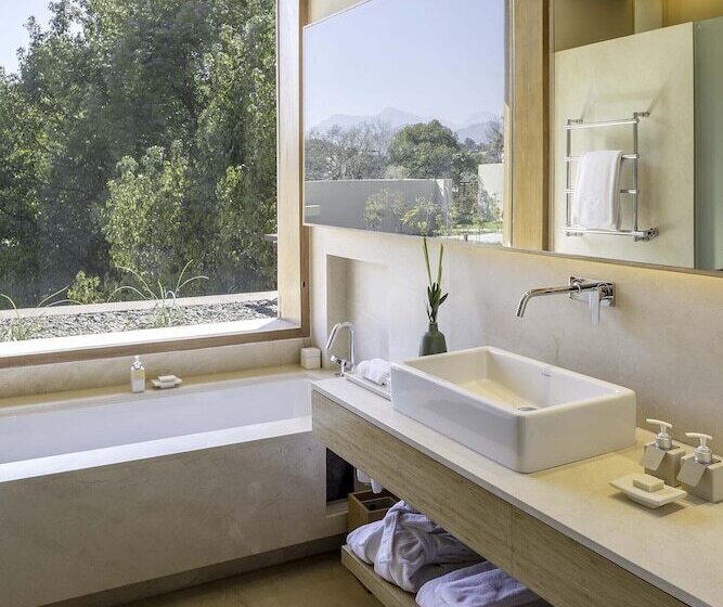 스탠다드 룸, Six Senses Vana   A Wellness Retreat