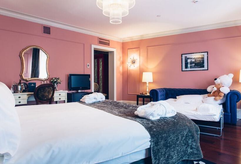 家庭间, Dom Boutique Hotel By Authentic Hotels