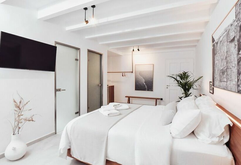 Люкс Повышенной Комфортности, Ikaros Suites