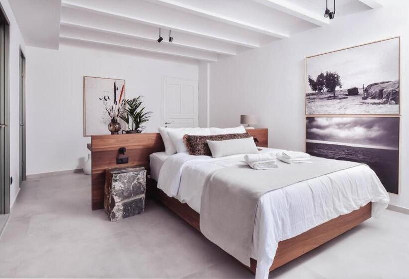 Люкс Superior, Ikaros Suites