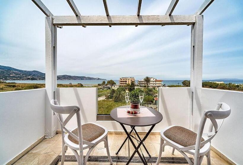 Люкс Вид на Море, Ikaros Suites