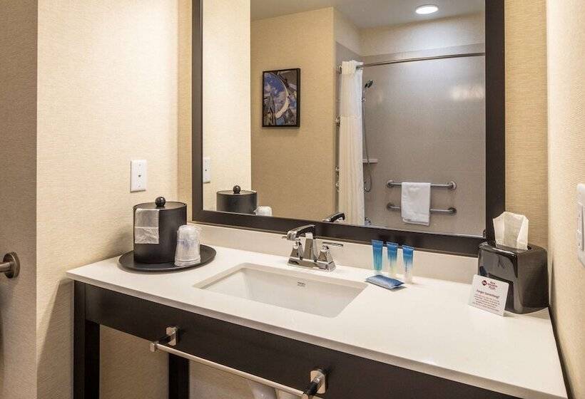 Люкс, Best Western Plus Franciscan Square Inn & Suites  Steubenville