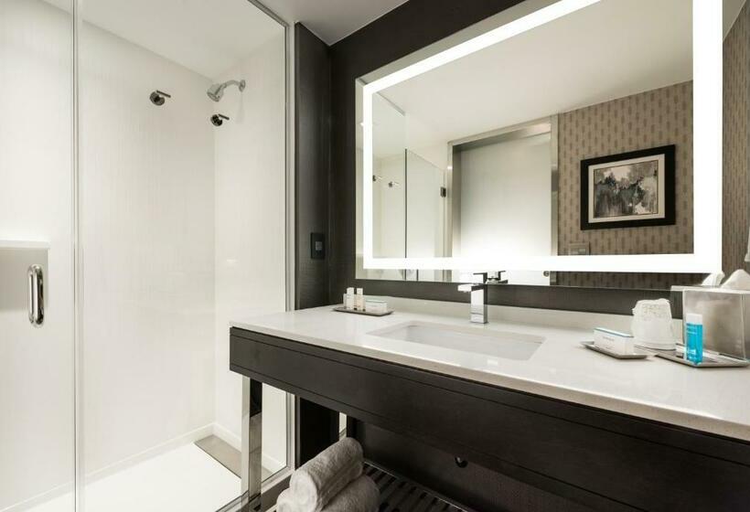 Стандартный Номер Кровать Кинг, Hilton Garden Inn Foxborough Patriot Place