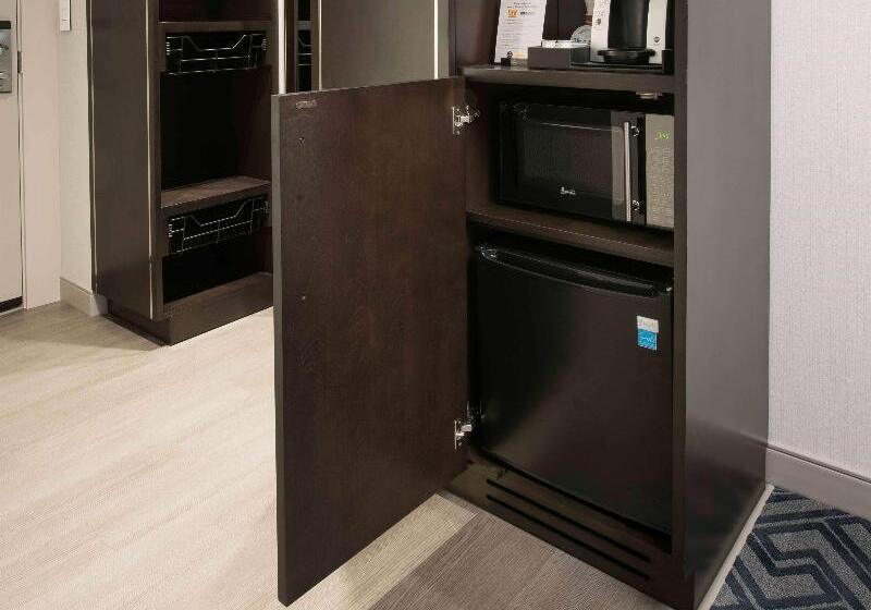 Стандартный Номер Кровать Кинг, Hilton Garden Inn Foxborough Patriot Place