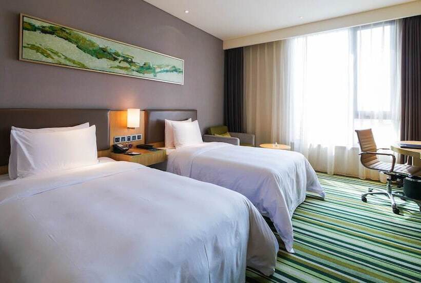 غرفة سوبيريور إطلالة على البحيرة, Mercure Nanchang Sunac
