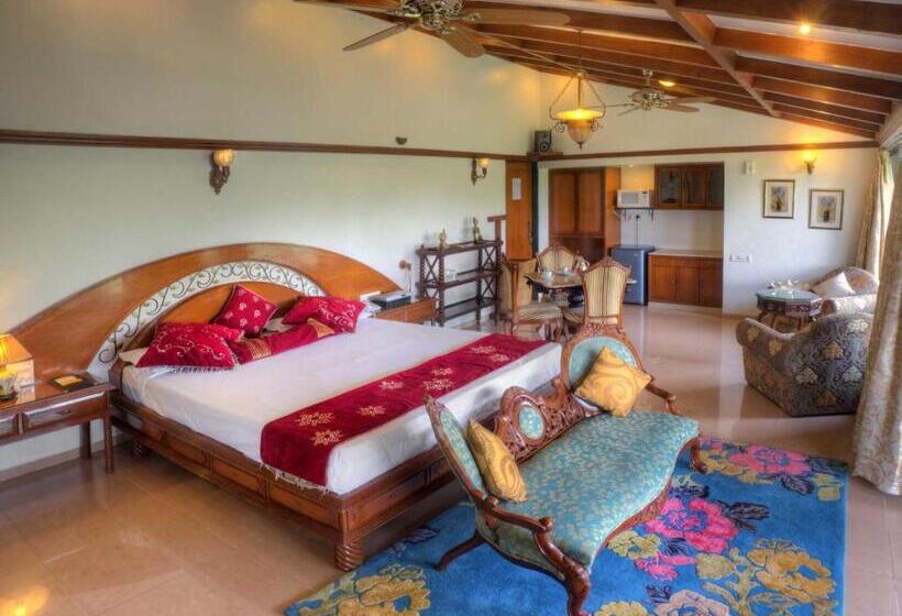 Люкс, Ramsukh Resorts And Spa