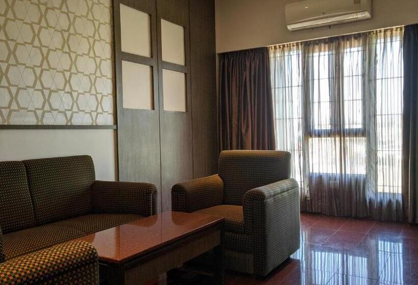 Президентский Люкс, Sankam Residency