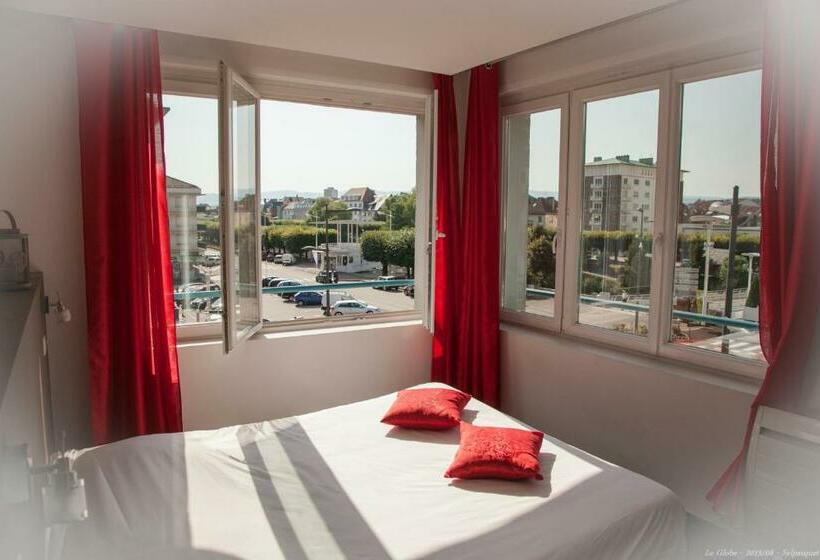 Номер Стандарт, Hôtel Bar Le Globe