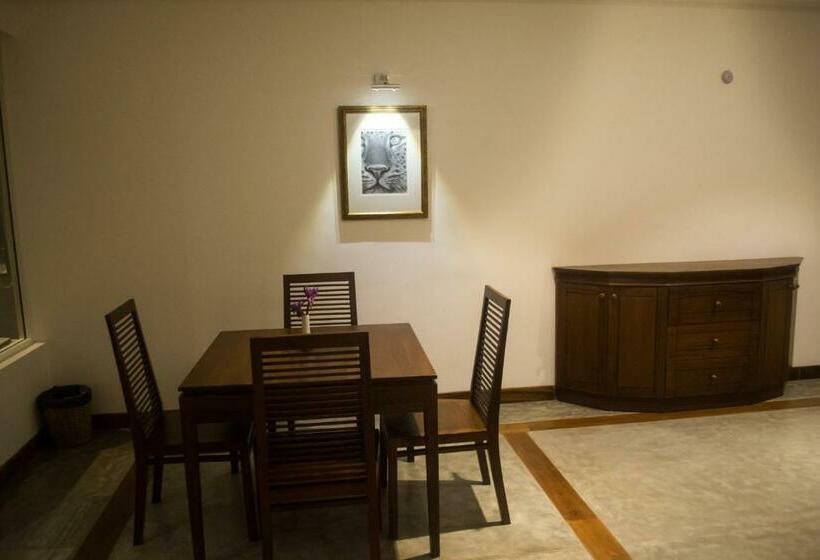 Номер Deluxe, Refresh Hotel Hikkaduwa