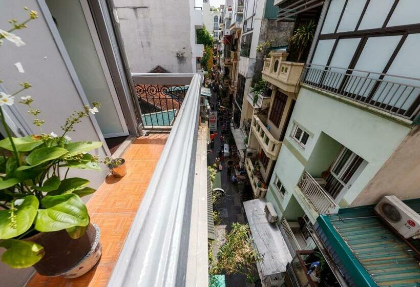 اتاق استاندارد چهارنفره با بالکن, Twins Home