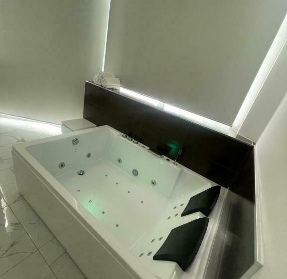 سوییت لوکس, B&b Rossini Luxury 3