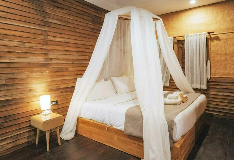 デラックスの４人部屋, อุ่นไอมาง สะปัน