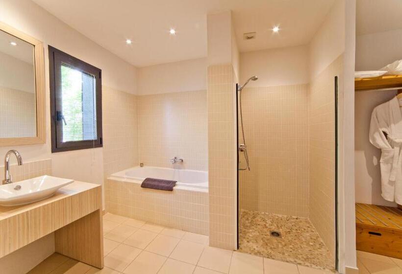 Трехместный Номер Стандарт Вид на Сад, Auberge De Chavannes