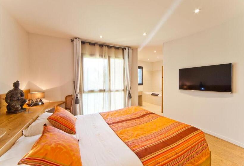 Трехместный Номер Стандарт Вид на Сад, Auberge De Chavannes