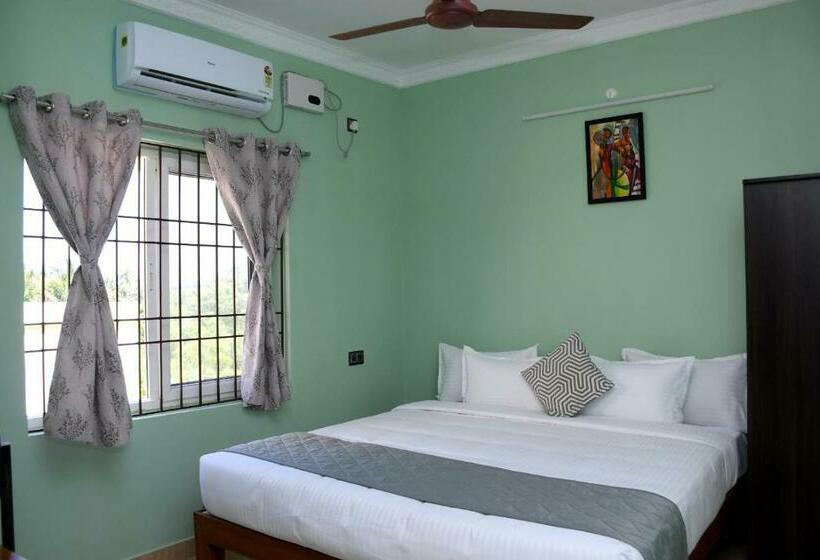 行政三人间, Le Premier Inn   With A Swimming Pool , Beside The Bay !