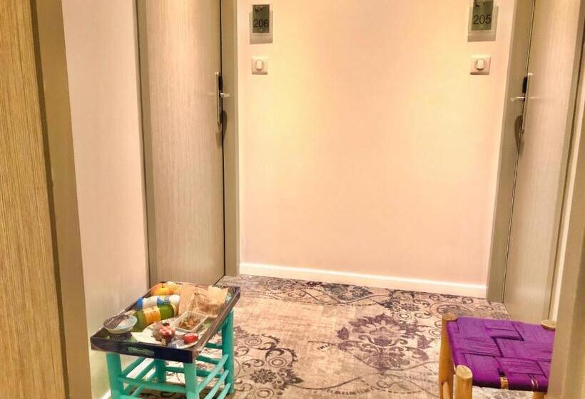Номер Deluxe, Appart  Hotel La Girafe Marseille Est   Porte D Aubagne